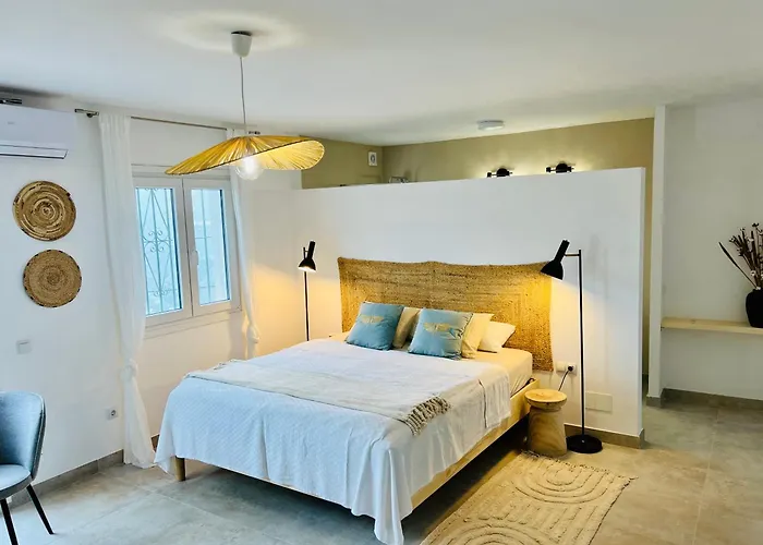 Melin Breathtaking Views,private Heated Pool Villa Torrox