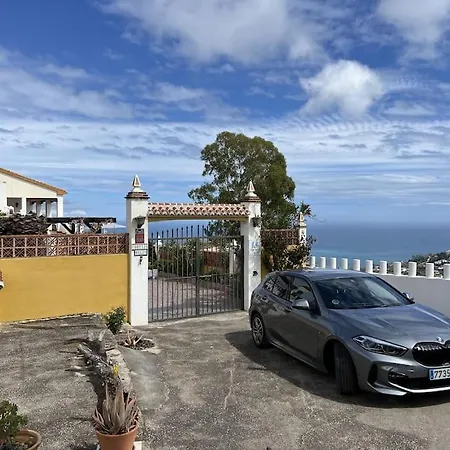 Villa Melín Breathtaking Views,private Heated Pool *