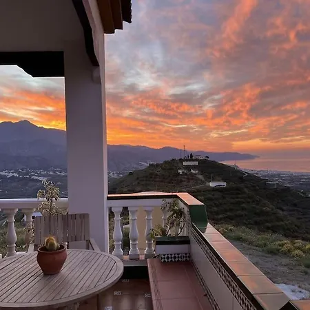 Villa Melín Breathtaking Views,private Heated Pool Torrox