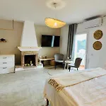 Melin Breathtaking Views,private Heated Pool فيلة تورّوكس كوستا